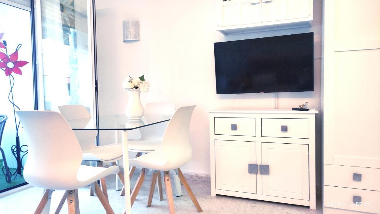 Rosalia Playa San Cristobal Wifi Netflix Lägenhet Almuñécar Exteriör bild