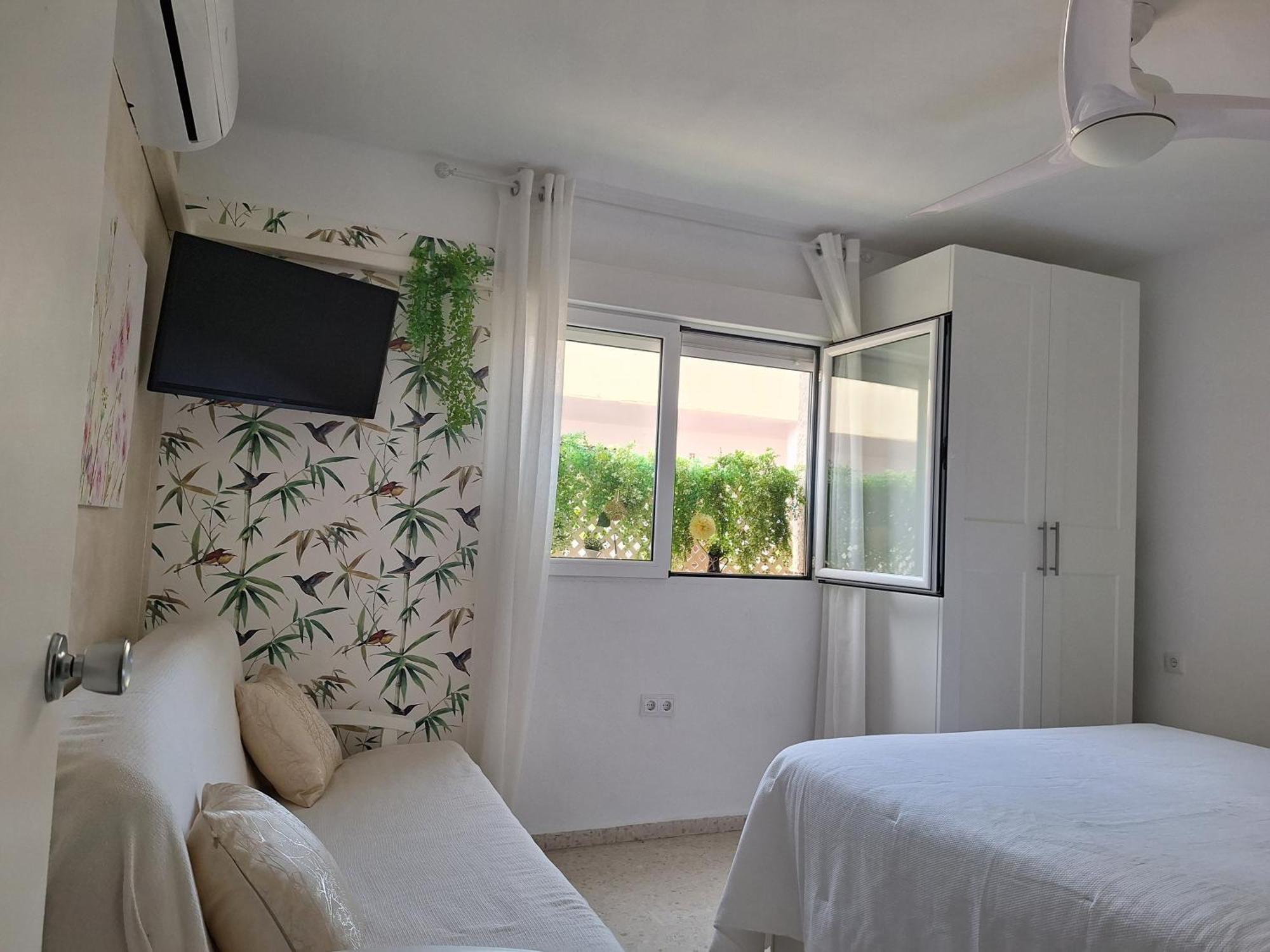 Rosalia Playa San Cristobal Wifi Netflix Lägenhet Almuñécar Exteriör bild